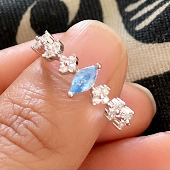 925 Sterling Silver Diamond Topaz  Ring - Picture 6 of 8